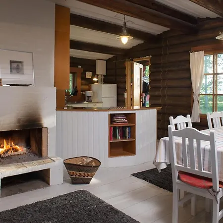Koivulan Kartano Lodge *